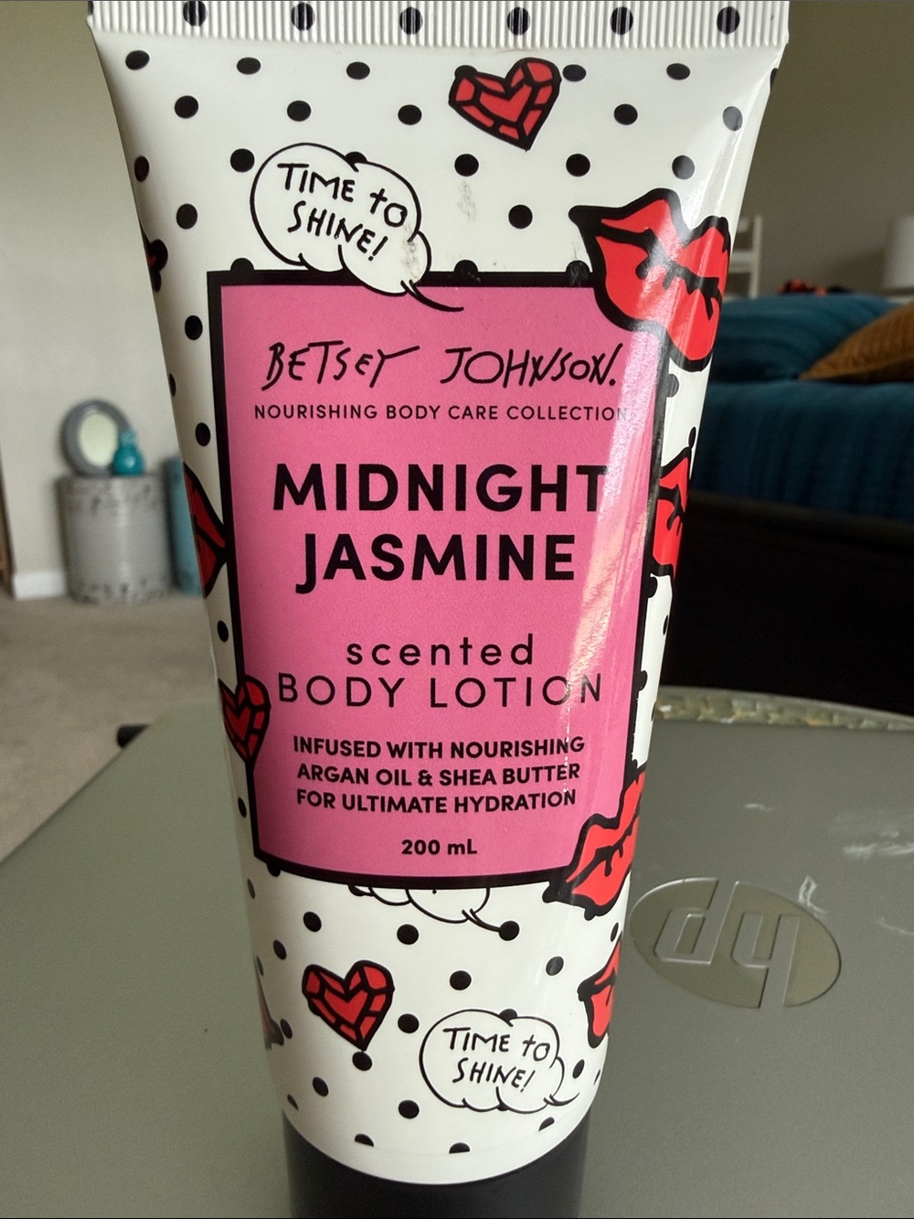 Betsey Johnson Midnight Jasmine Scented Body Lotion - Pink NWT